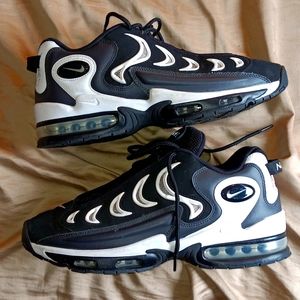 NIKE Air Max Metal '97